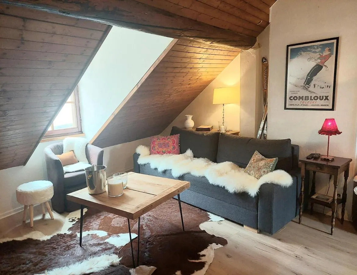 Chalet Charm In The Heart Of The Old Town Annecy