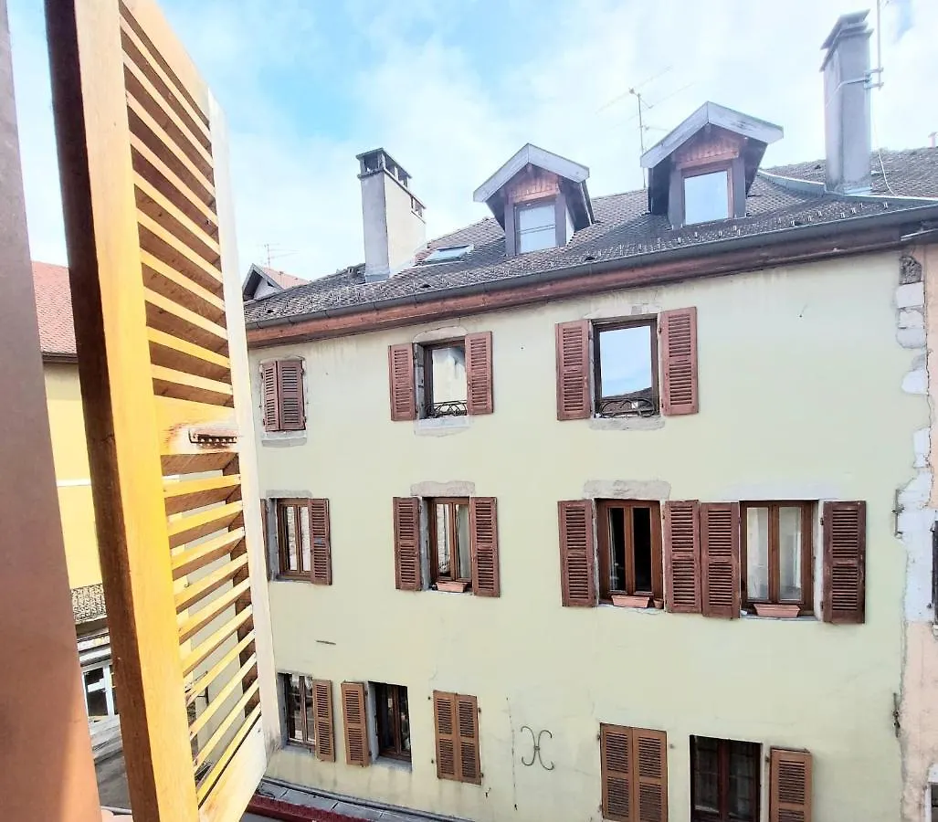 Apartment Chalet Charm In The Heart Of The Old Town Annecy France